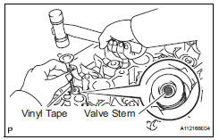 Toyota RAV4. Install intake valve
