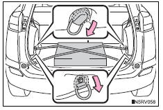 Toyota RAV4. Cargo hooks