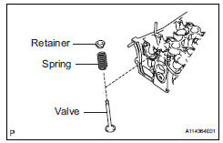 Toyota RAV4. Remove intake valve