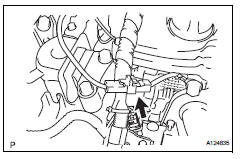 Toyota RAV4. Connect engine wire