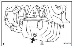 Toyota RAV4. Remove oil pan drain plug