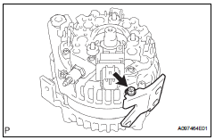 Toyota RAV4. Install generator rotor assembly