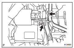 Toyota RAV4. Remove starter assembly