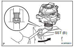 Toyota RAV4. Install generator pulley with clutch