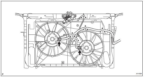 Toyota RAV4. Connect cooling fan motor harness