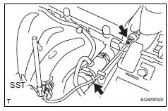 Toyota RAV4. Remove air fuel ratio sensor (for bank 1 sensor 1)