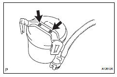 Toyota RAV4. Remove bracket