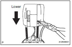 Toyota RAV4. Remove fuel sub-tank assembly