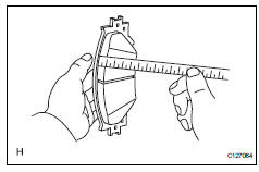 Toyota RAV4. Check pad lining thickness