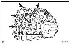 Toyota RAV4. Remove automatic transaxle assembly