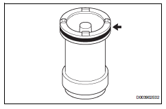 Toyota RAV4. Remove c-3 accumulator piston