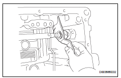 Toyota RAV4. Remove manual valve lever sub-assembly