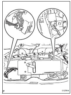 Toyota RAV4. Remove floor shift assembly