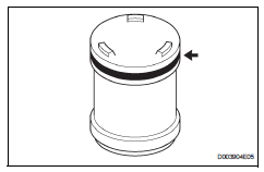 Toyota RAV4. Install b-3 accumulator piston