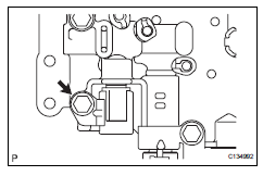 Toyota RAV4. Remove shift solenoid valve s4