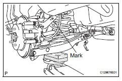 Toyota RAV4. Install rear no. 2 Suspension arm assembly lh