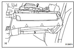 Toyota RAV4. Remove instrument panel box