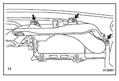 Toyota RAV4. Install no. 1 Side defroster nozzle duct