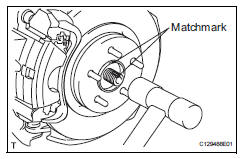 Toyota RAV4. Disconnect steering knuckle with axle hub lh