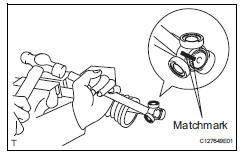 Toyota RAV4. Remove front drive inboard joint assembly lh