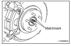 Toyota RAV4. Connect steering knuckle with axle hub lh