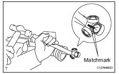 Toyota RAV4. Remove front drive inboard joint assembly lh