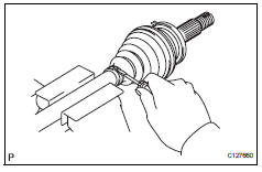 Toyota RAV4. Remove front axle outboard joint boot clamp lh