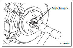 Toyota RAV4. Remove steering knuckle with axle hub