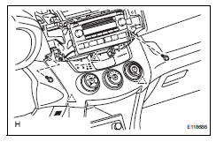 Toyota RAV4. Install air conditioning control assembly