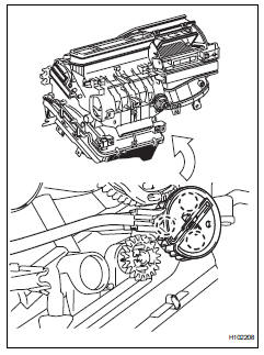 Toyota RAV4. Install mode control cable assembly (for manual air conditioning system)