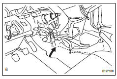 Toyota RAV4. Install no. 1 Instrument panel brace subassembly