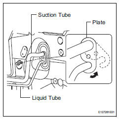 Toyota RAV4. Remove tube sub-assembly