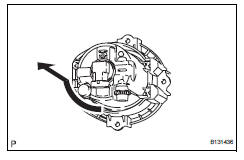 Toyota RAV4. Remove fog light bulb