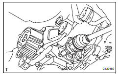 Toyota RAV4. Remove rear differential carrier subassembly