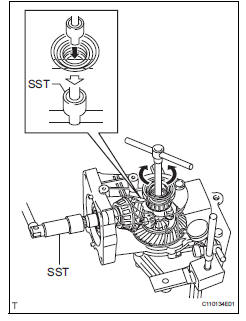 Toyota RAV4. Inspect differential ring gear backlash