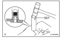 Toyota RAV4. Install differential carrier cover breather plug