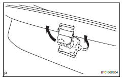 Toyota RAV4. Remove inner rear view mirror assembly