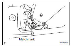 Toyota RAV4. Remove propeller shaft with center bearing shaft assembly