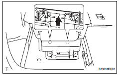 Toyota RAV4. Install no. 2 Seat hinge cover lh