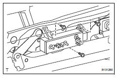 Toyota RAV4. Remove front seat cushion cover