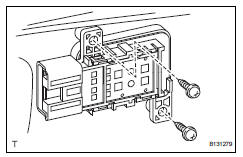 Toyota RAV4. Install front power seat lumbar switch