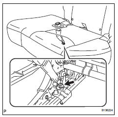 Toyota RAV4. Remove rear seat inner belt assembly rh (for 60/40 split seat type lh side)
