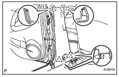 Toyota RAV4. Remove center pillar garnish lower lh