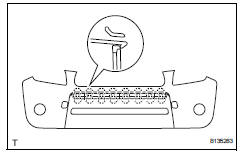 Toyota RAV4. Remove no. 1 Radiator grille lower