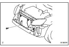 Toyota RAV4. Remove front bumper retainer