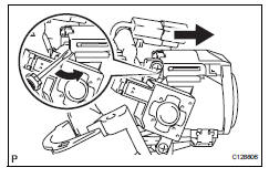 Toyota RAV4. Remove transponder key amplifier