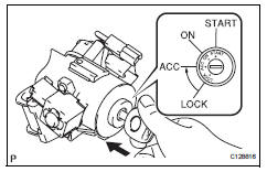 Toyota RAV4. Install ignition switch lock cylinder assembly