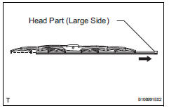 Toyota RAV4. Remove wiper rubber