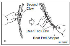 Toyota RAV4. Install rear wiper rubber