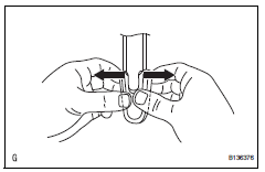 Toyota RAV4. Remove rear wiper arm and blade assembly